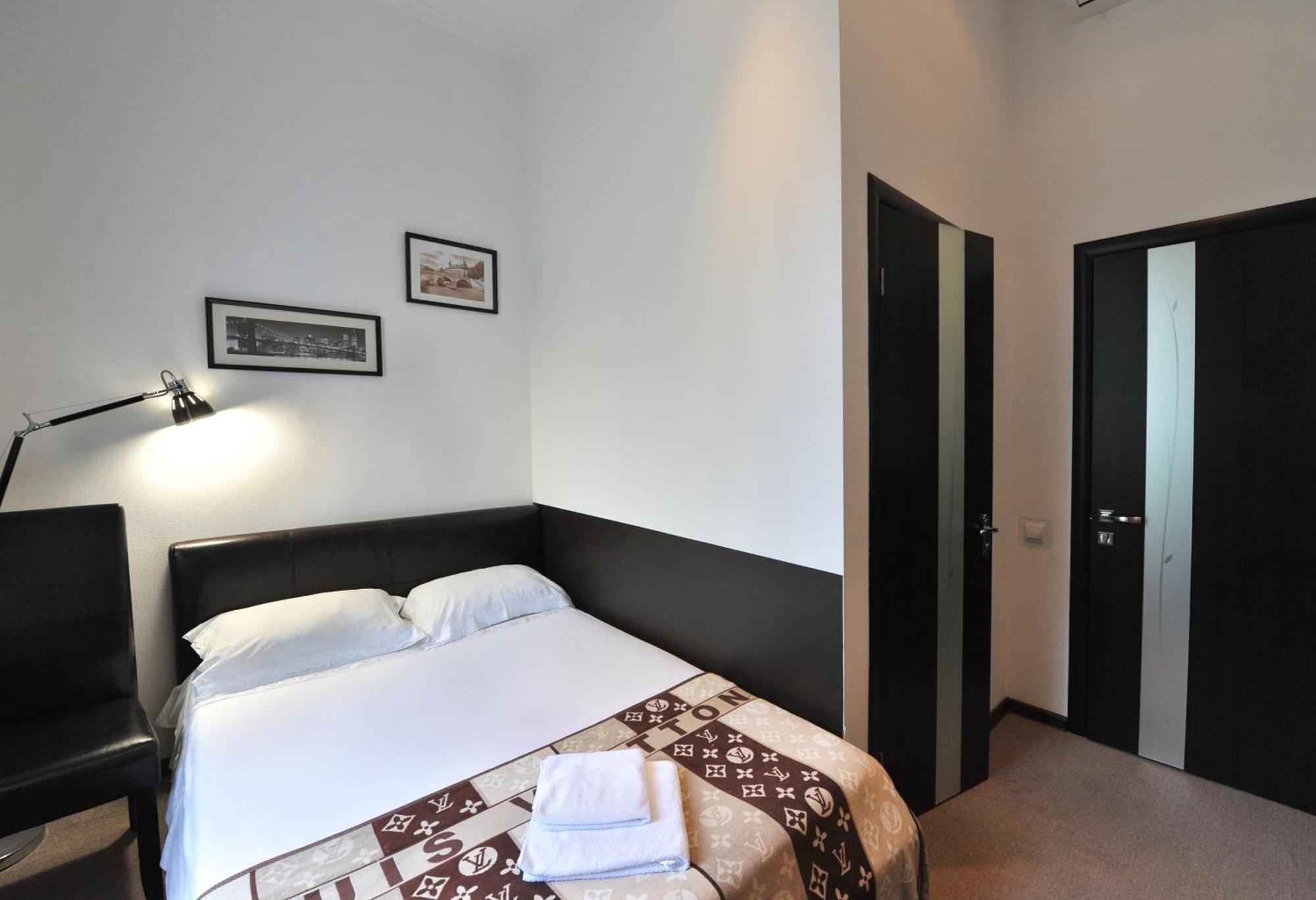 Hotel Reno On Deribasovskaya 오데사 외부 사진