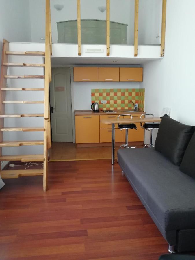 Hotel Reno On Deribasovskaya 오데사 외부 사진